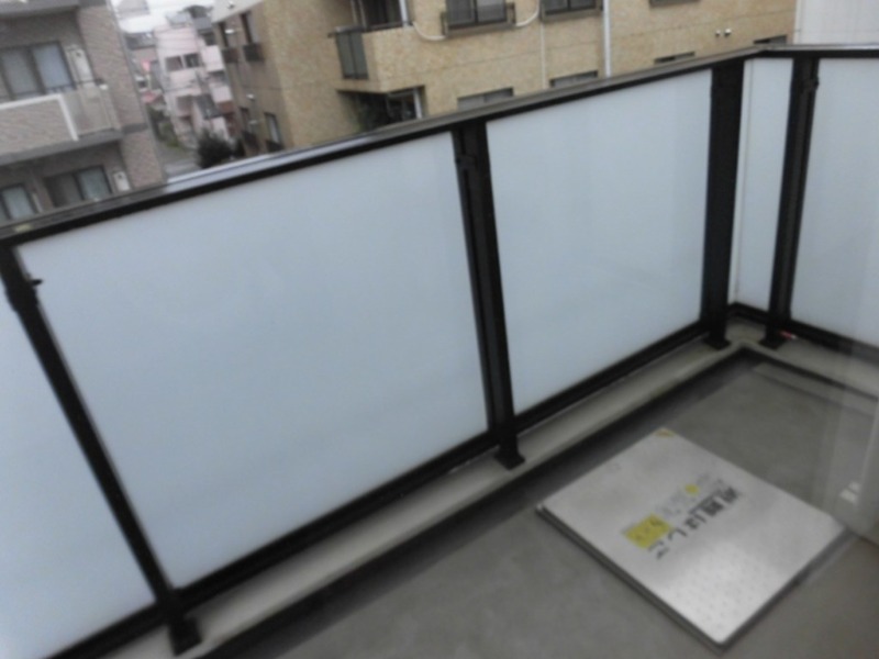 バルコニー　※同仕様写真含む