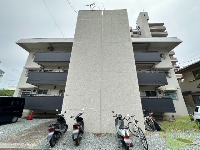 建物外観　綺麗な外観