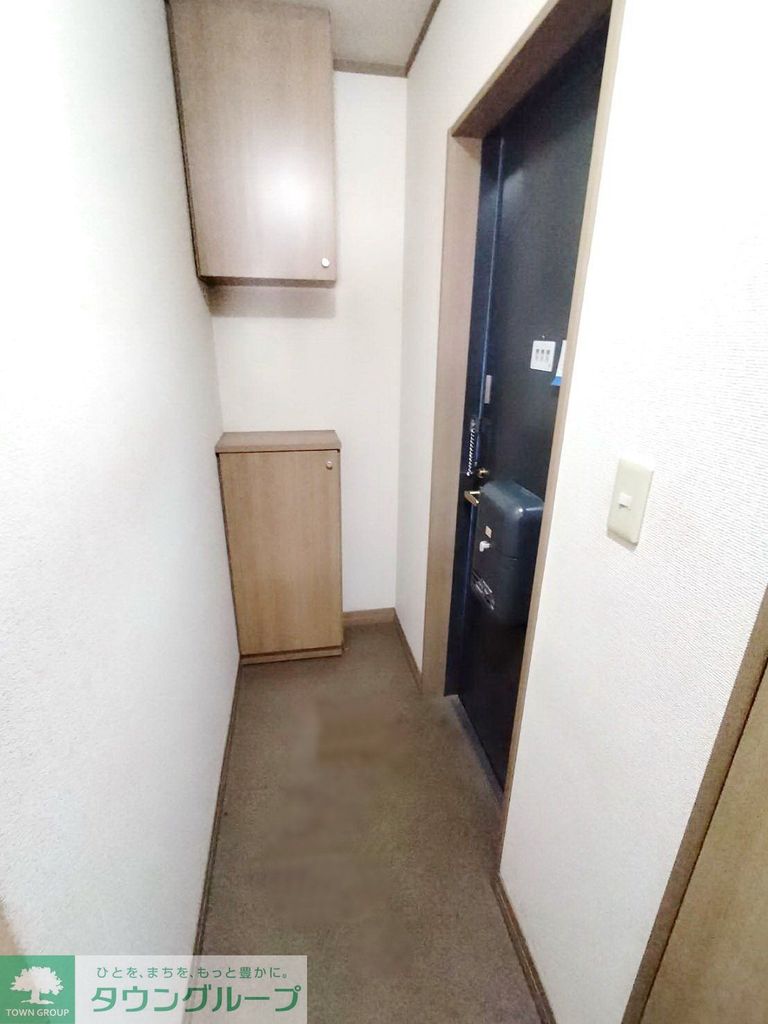 玄関　※別部屋参考写真です※