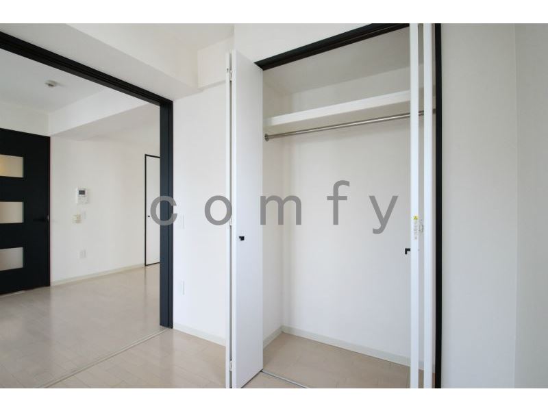 収納　クローゼット