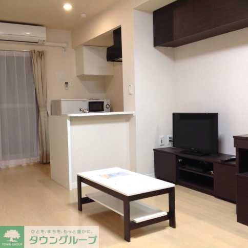 居室・リビング　室内