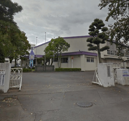 中学校　藤枝市立藤枝中学校（中学校）まで2949m