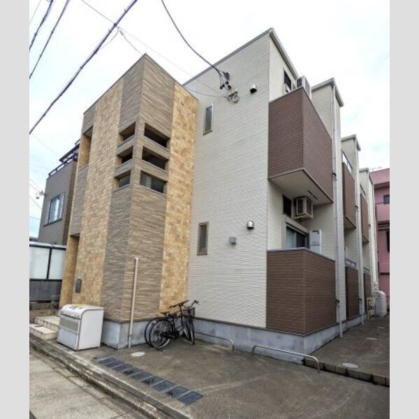 建物外観　外観　デザイナーズ　光インターネット無料