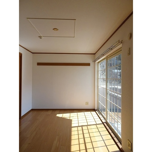 建物外観　洋室