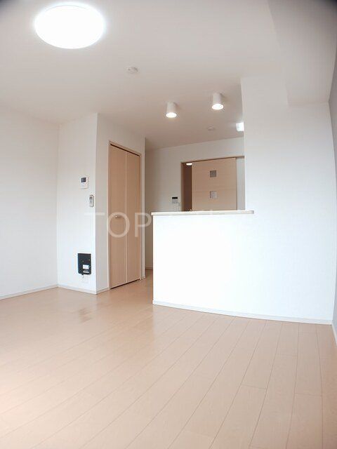 居室・リビング　物件画像