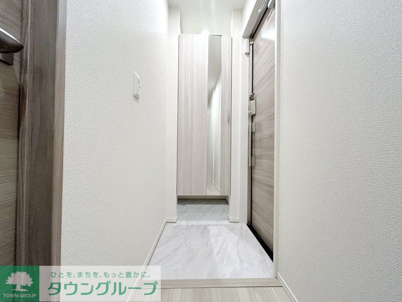玄関　お部屋探しは株式会社　タウンハウジング　までお気軽にお問合…