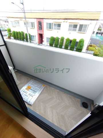 バルコニー　アルティザ氷川台