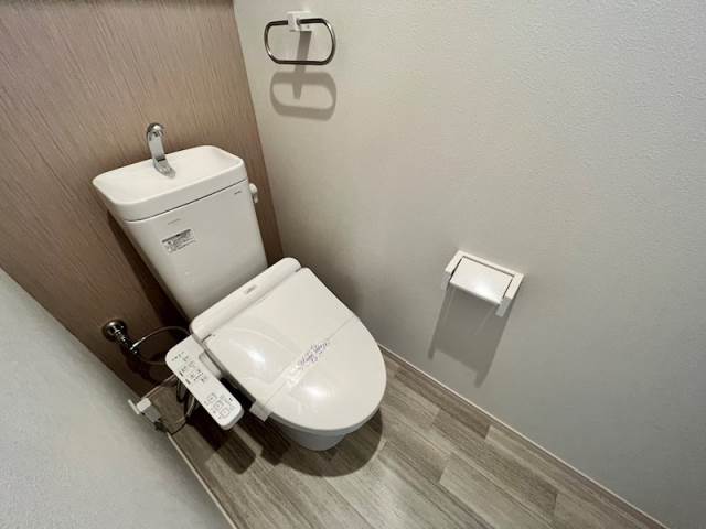 トイレ　※同型別号室イメージ