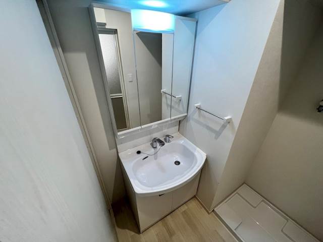 洗面設備　※同型別号室イメージ