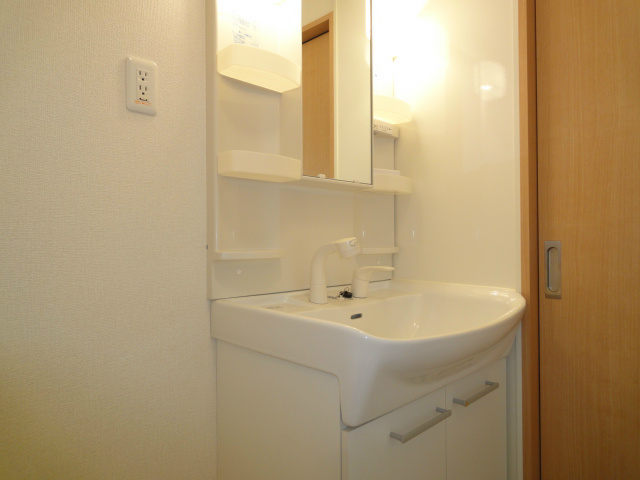 洗面設備　※他部屋参照