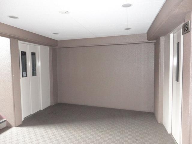 エントランス　※室内写真はイメージです