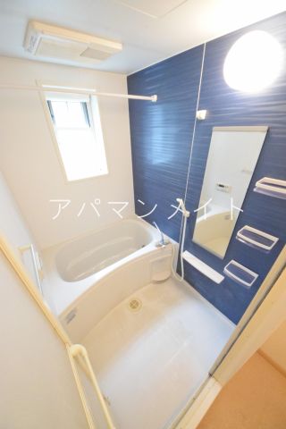 バス・シャワールーム　日々の暮らしに欠かせないお風呂です