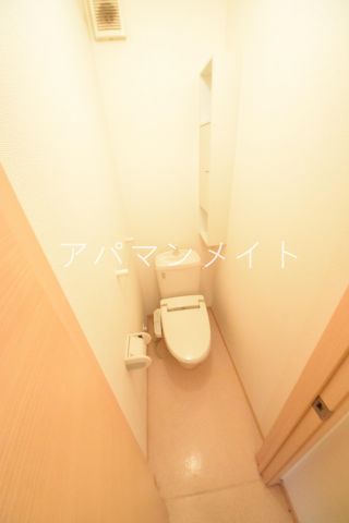 トイレ　シンプルで使いやすいトイレです