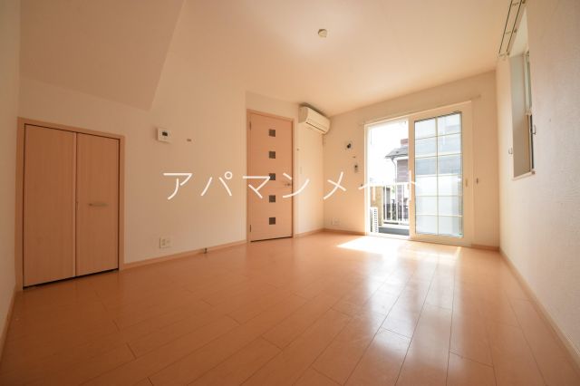 居室・リビング　ゆったりとしたリビングです