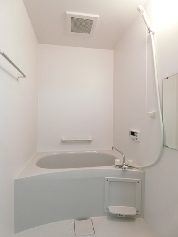 バス・シャワールーム　図面と現状に相違がある場合には現状を優先