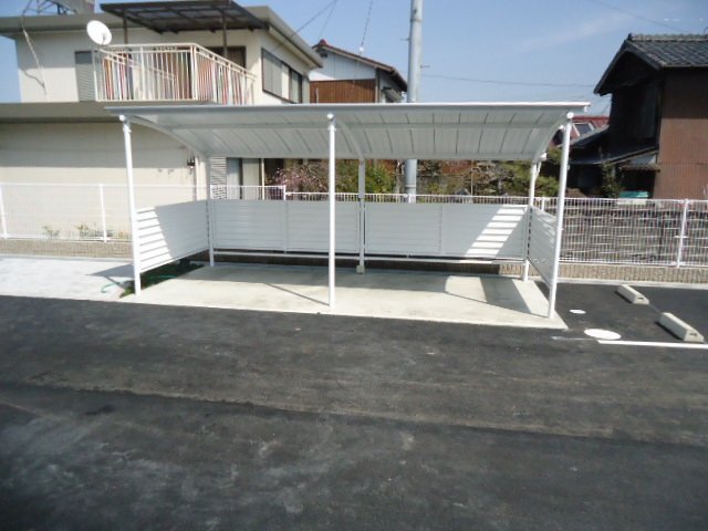 建物外観　外観写真（昼）