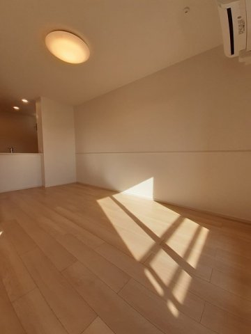 居室・リビング　居間です