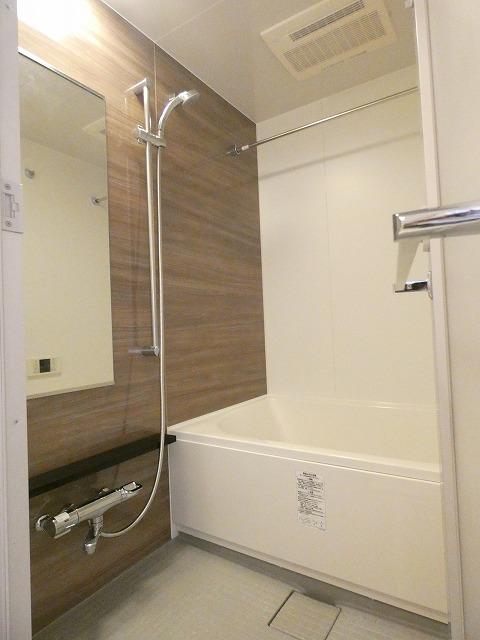 バス・シャワールーム　バス※別部屋参考写真