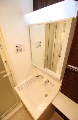 洗面設備　☆嬉しい独立洗面台☆