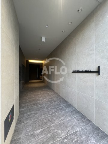 エントランス　コンフォリア・リヴ南森町II　エントランス