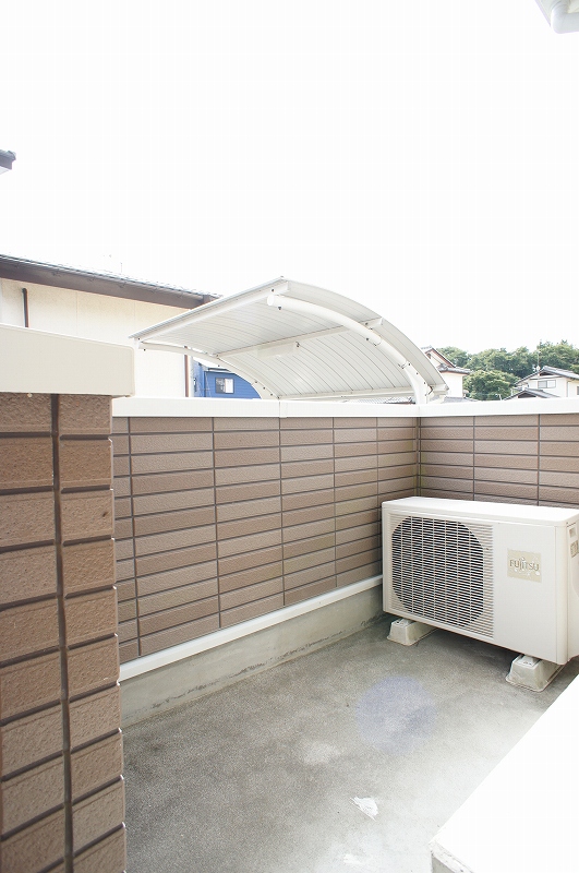 バルコニー　南向きで日当り良好