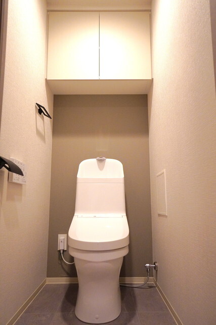 トイレ　※写真は同タイプ住戸です。