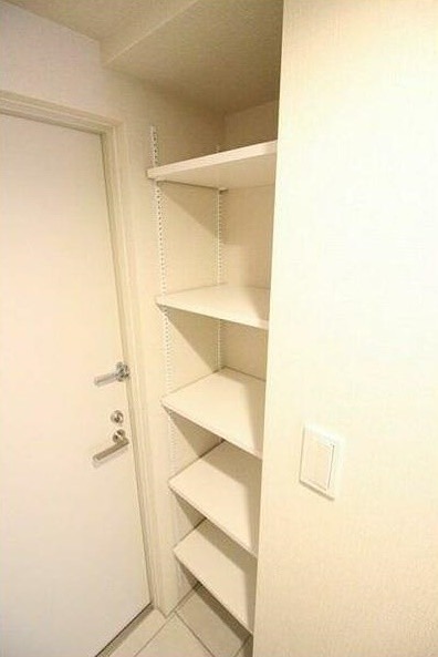 収納　※同仕様写真含む