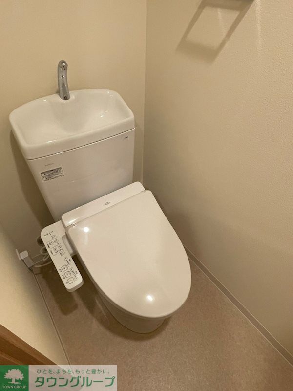 トイレ　トイレ