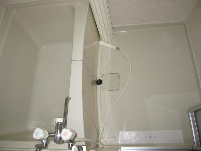 バス・シャワールーム　バス