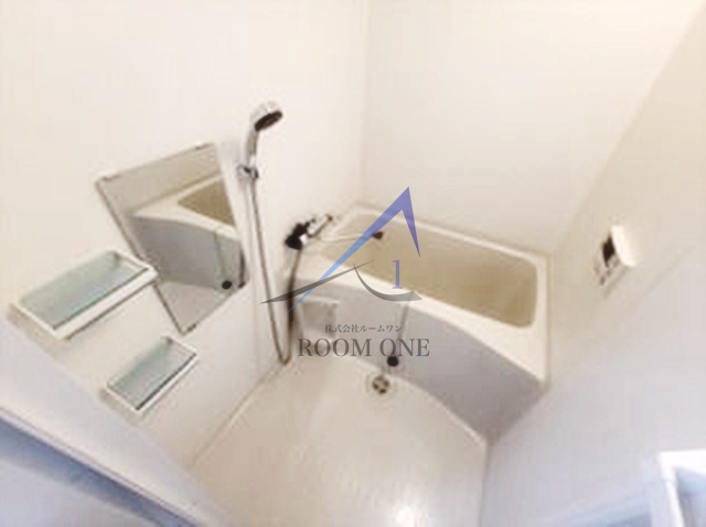 バス・シャワールーム　お風呂です。