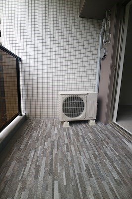 バルコニー　※別号室の参考写真になります。