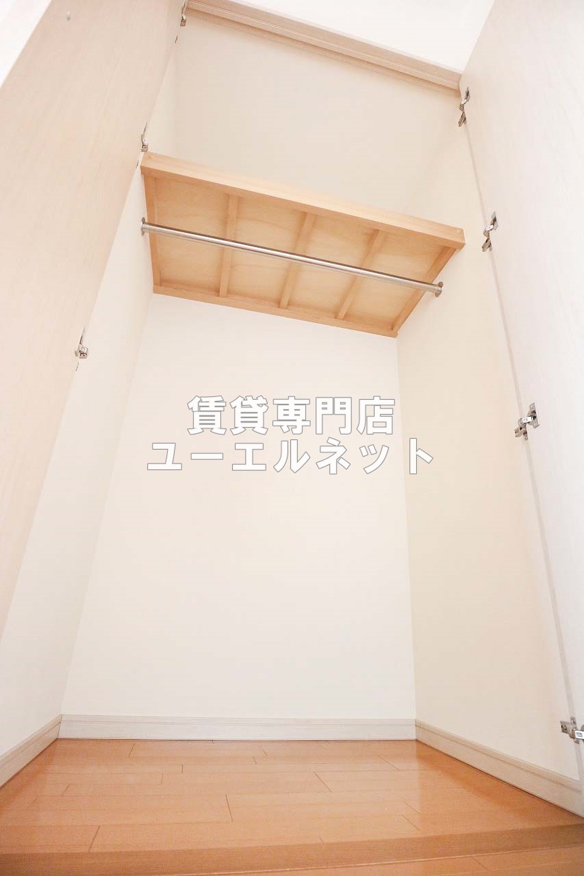 収納　クローゼット付きでお部屋もスッキリ♪