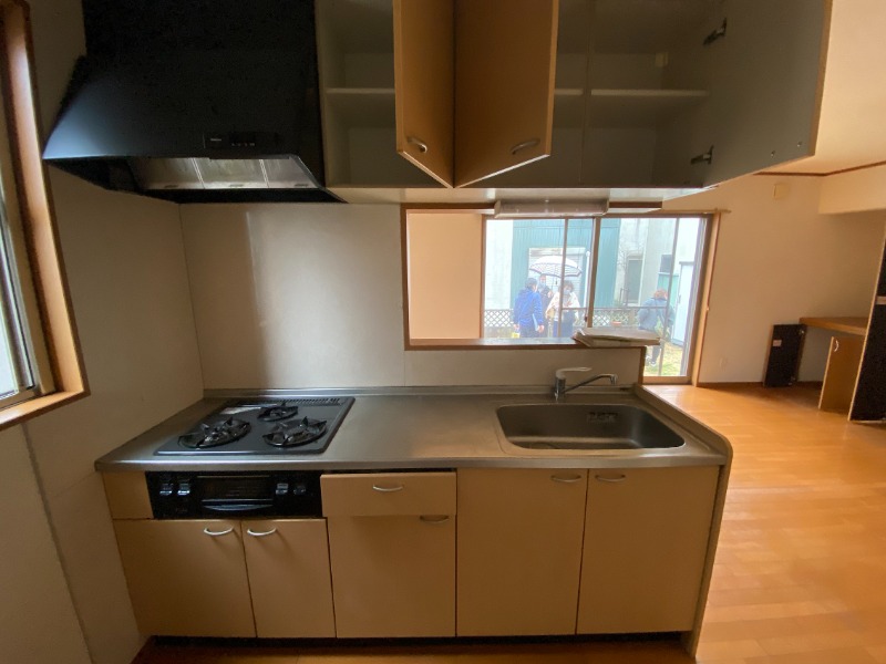 キッチン　※同間取りのB棟のお写真です