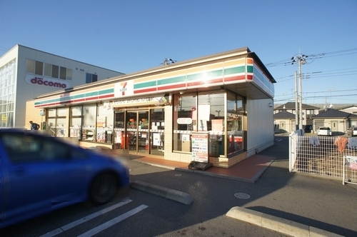 コンビニ　セブンイレブン 小山西城南5丁目店（コンビニ）まで301m