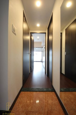 玄関　スプイランディッド安土町