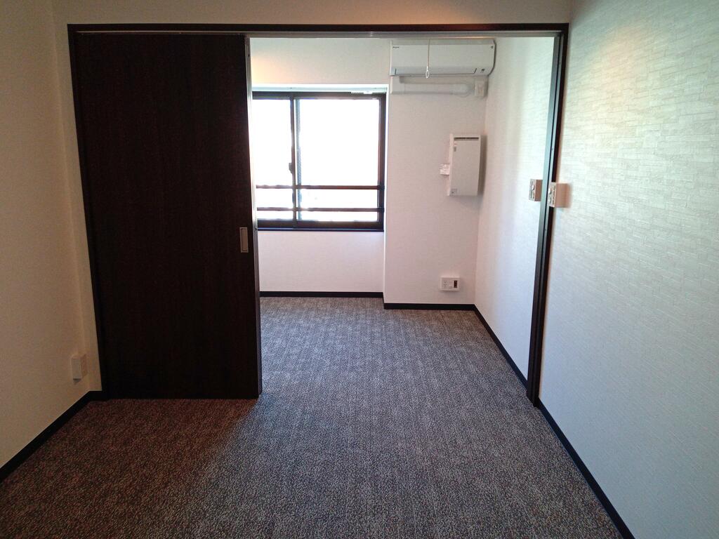 居室・リビング　防音仕様の洋室