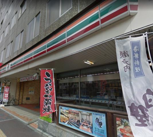 コンビニ　セブンイレブン（コンビニ）まで466m