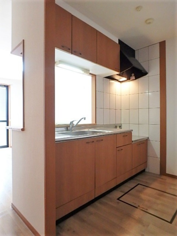 キッチン　図面と現状に相違がある場合には現状を優先