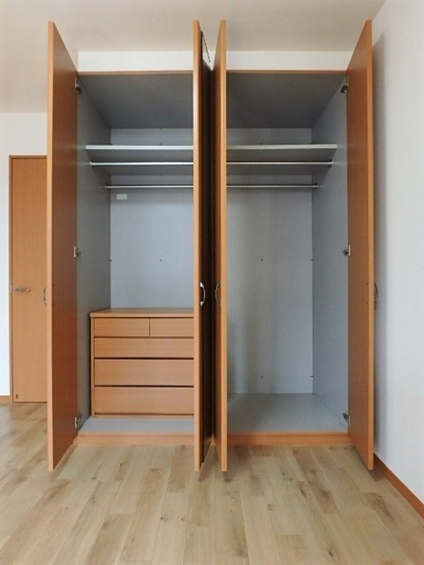 収納　図面と現状に相違がある場合には現状を優先