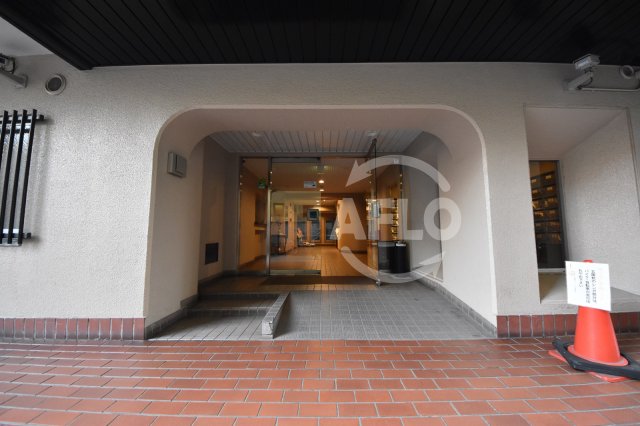 エントランス　天満橋筋ビューハイツ　エントランス