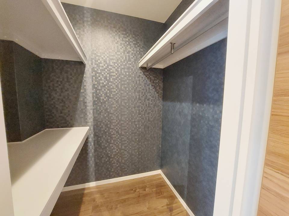 収納　ウォークインクローゼット