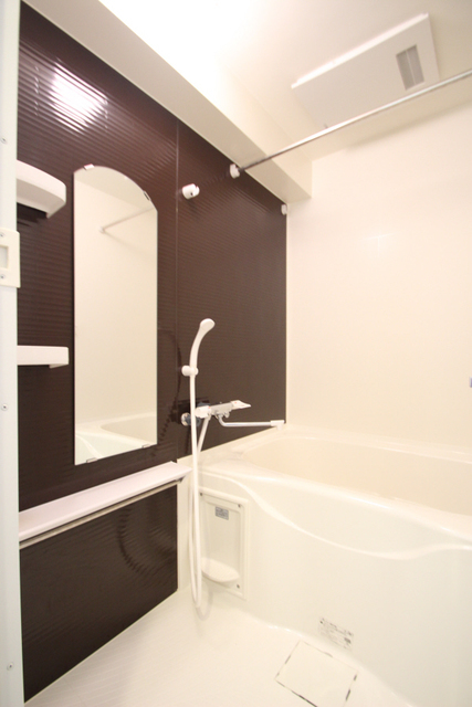 バス・シャワールーム　※別室の参考写真の為、現況優先です。