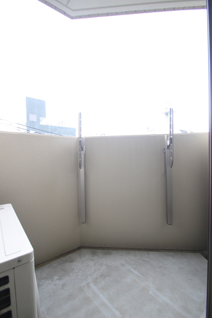 バルコニー　※別室の参考写真の為、現況優先です。