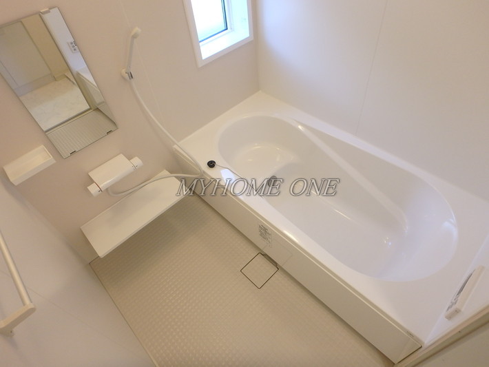 バス・シャワールーム　追焚バス