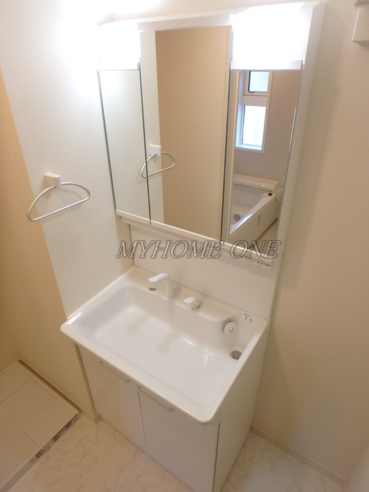 洗面設備　洗髪洗面化粧台