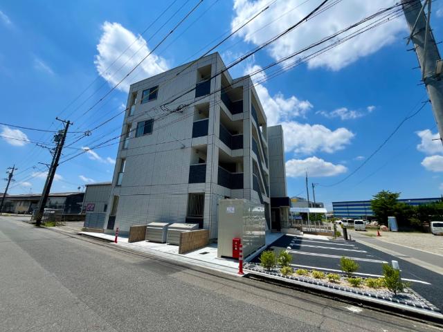 駐車場　外観写真（昼）