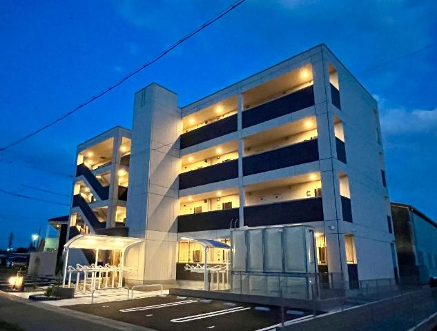 その他共有部分　外観写真（夜）