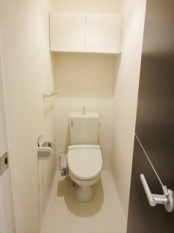 トイレ　温水洗浄便座が設置されてます！