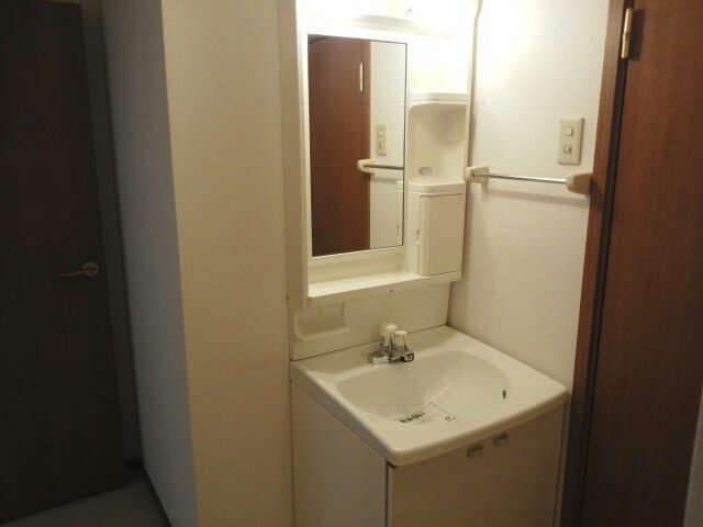 洗面設備　洗面所です