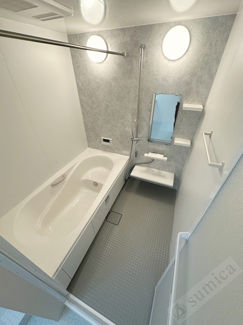 バス・シャワールーム　広々としたバスルームで疲れた体をリフレッシュ♪♪